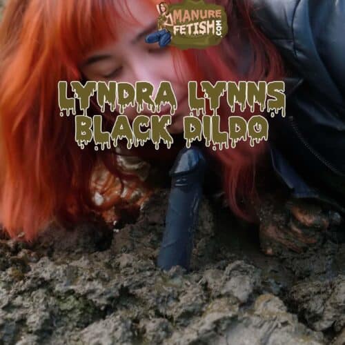 Lyndra Lynn's Black Dildo
