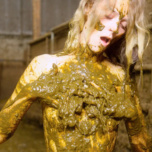 Maria Anjel Delightful Moment In Cowshit