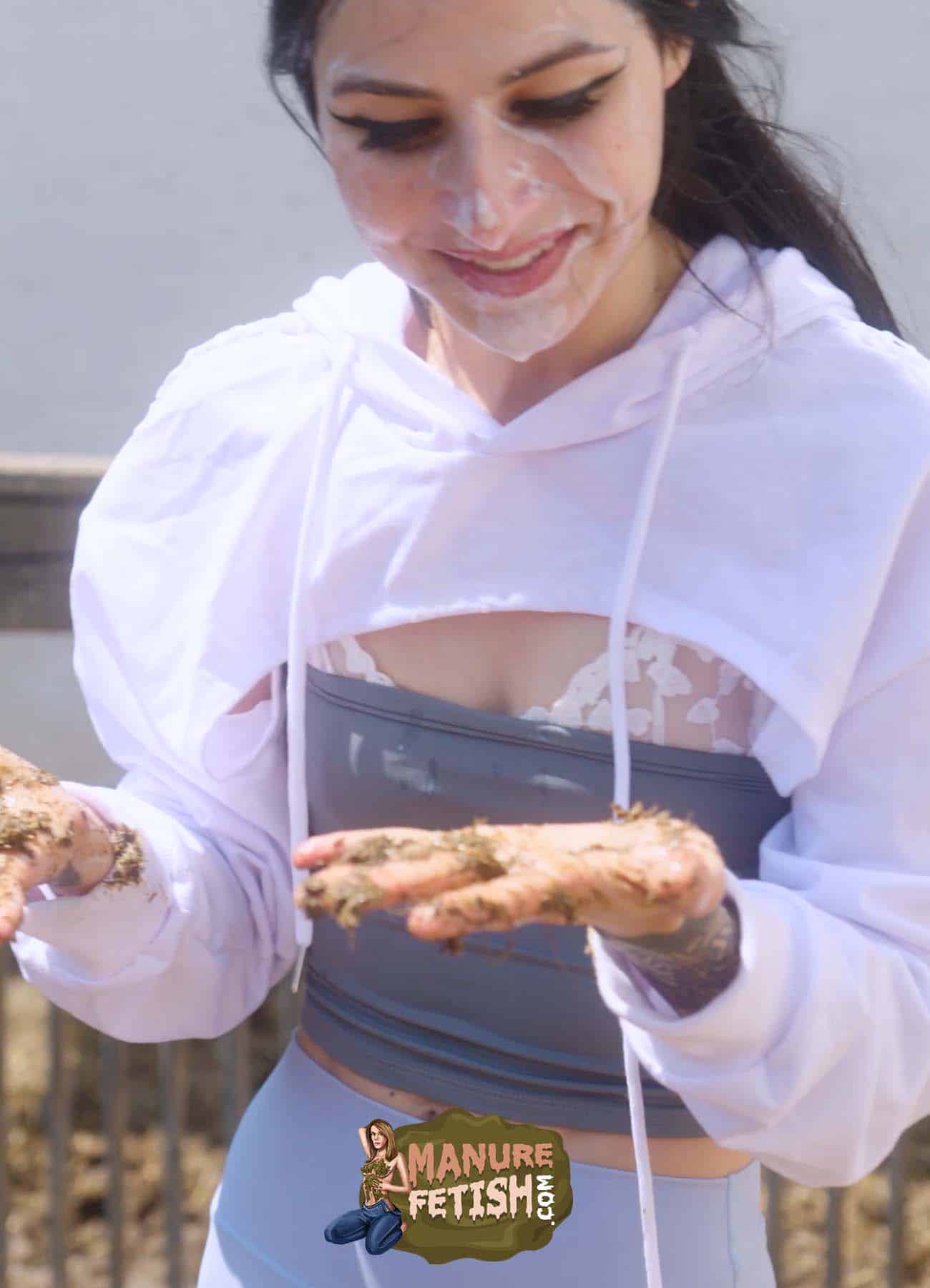 Kaitlyn Katsaros Crop Hoodie - Image 3