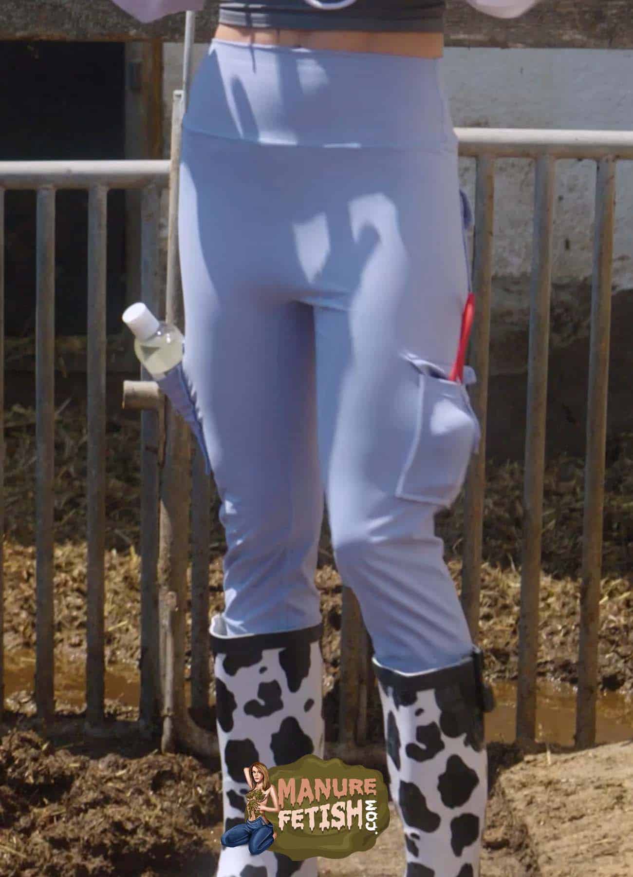 Kaitlyn Katsaros Leggings - Image 4